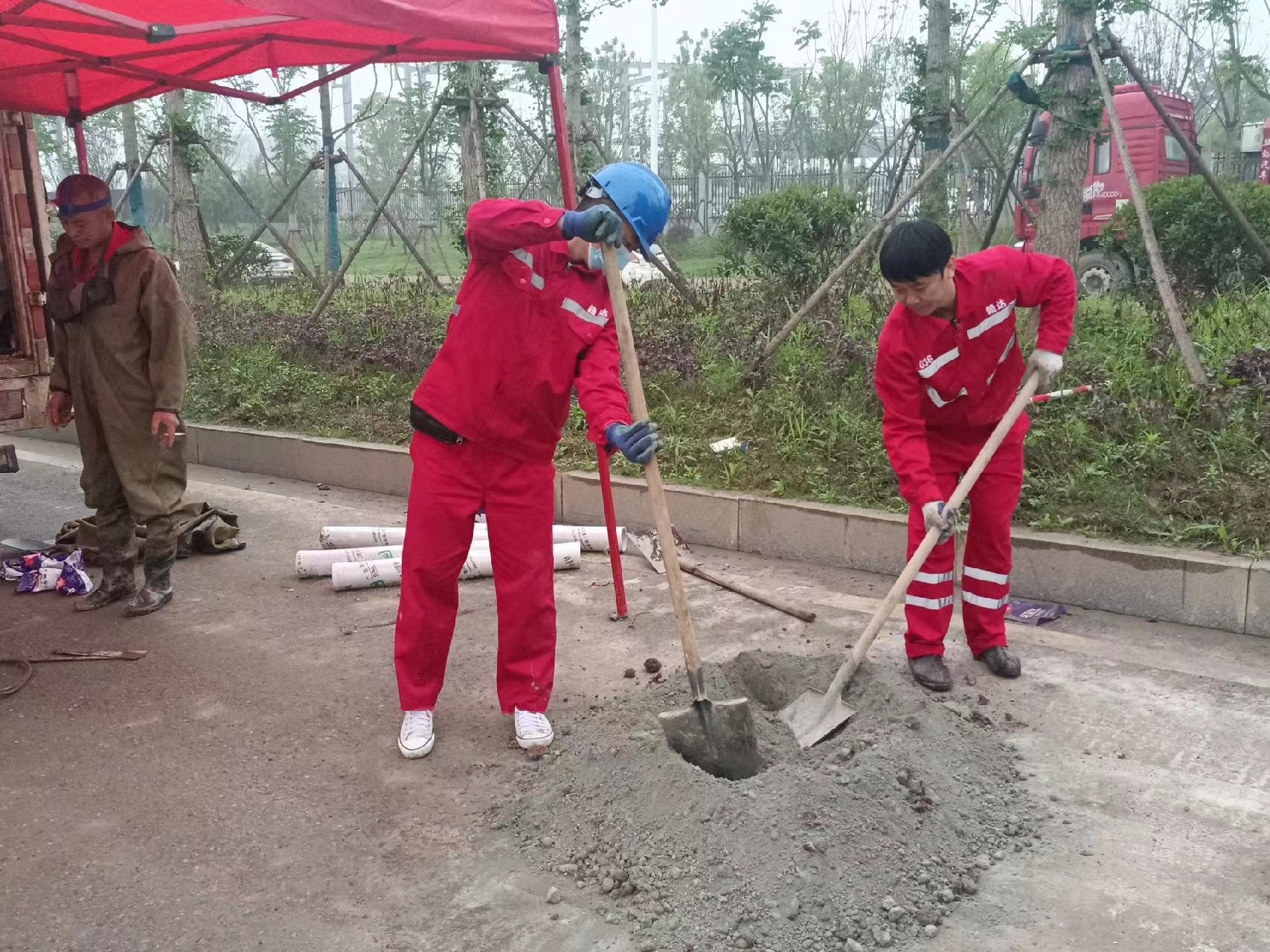 朔城管道疏通哪家好】及时进行市政管道清淤